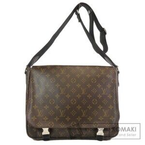 Louis Vuitton Clarence Shoulder Bag Monogram Macassar Brown